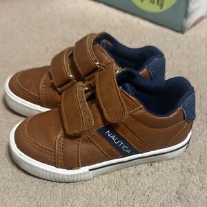 Nautica Brown and Navy Kids Sneakers